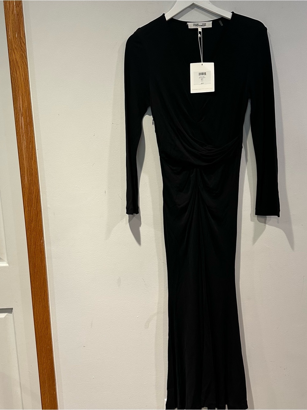 Diane von Furstenberg Timmy Matte Black  long Sleeve V-Neck Midi Dress - Picture 4 of 10